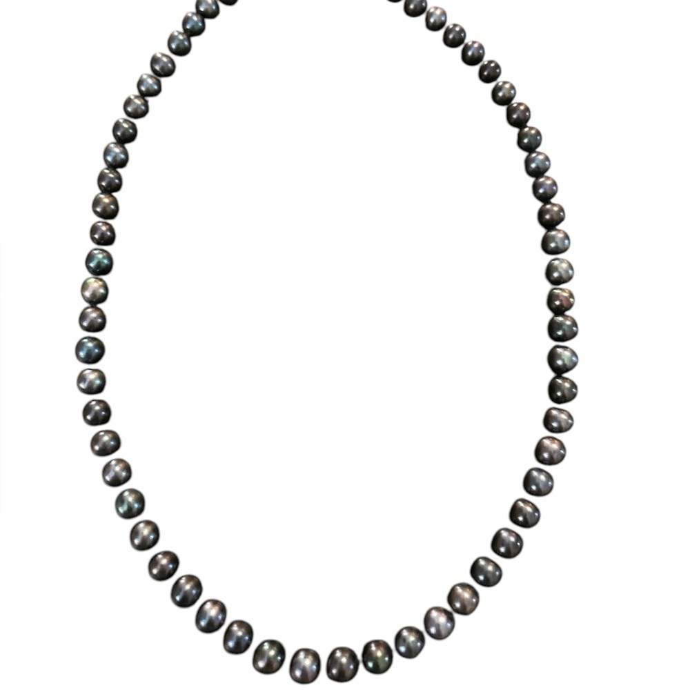 Vintage black pearls double knotted 14k clasp